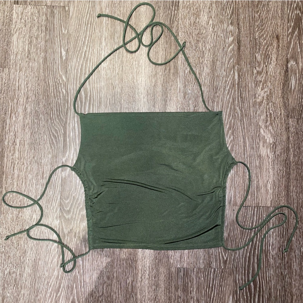 FashionNova Olive green tie up crop top - medium